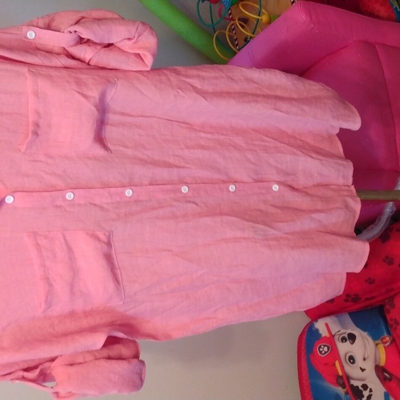 Pink button down top one size - Picture 11 of 17